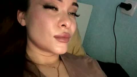 magggg658318 online show from 06-10-26, 03:11