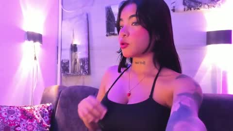 Snapshot of maggie_greene chatting on 10-04-25, 01:09 Maggie online show from 10-04-25, 01:09