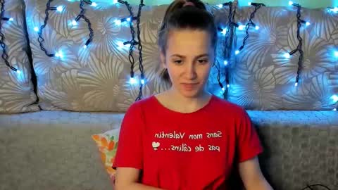 Maggie online show from 12-23-25, 01:25