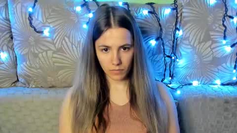 Snapshot of maggiecake chatting on 07-03-26, 02:18 Maggie online show from 07-03-26, 02:18
