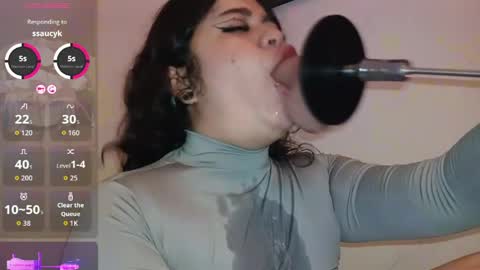 Snapshot of magic_alicee_ chatting on 05-23-26, 04:18 Alice online show from 05-23-26, 04:18