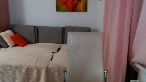 Snapshot of magic_blondie chatting on 12-29-24, 09:52 Margo online show from 12-29-24, 09:52