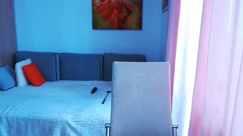 Snapshot of magic_blondie chatting on 02-03-25, 12:14 Margo online show from 02-03-25, 12:14