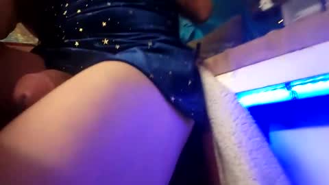 Snapshot of magic_bus_adventures chatting on 01-30-25, 06:24 Gaia Love online show from 01-30-25, 06:24