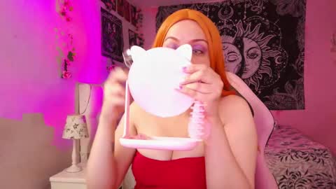 Claire online show from 02-21-25, 11:43