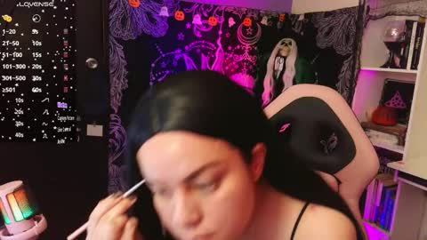Claire online show from 10-13-25, 11:16