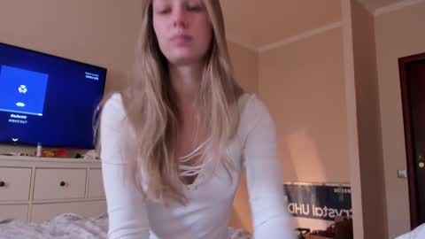 Alice  online show from 03-24-26, 10:53