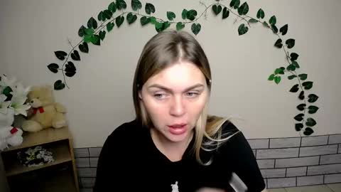 magic_katarina_ online show from 01-17-25, 06:47