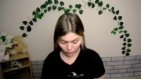 magic_katarina_ online show from 01-20-25, 09:35