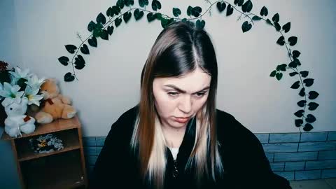 magic_katarina_ online show from 02-17-25, 07:58