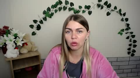 magic_katarina_ online show from 09-15-25, 06:35