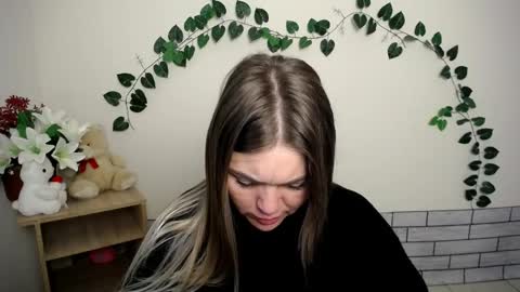 magic_katarina_ online show from 10-14-25, 06:47