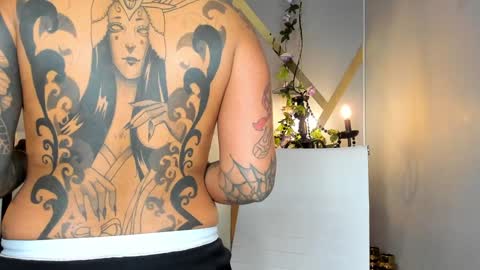 Snapshot of magic_marg chatting on 12-09-24, 08:54 Marge online show from 12-09-24, 08:54