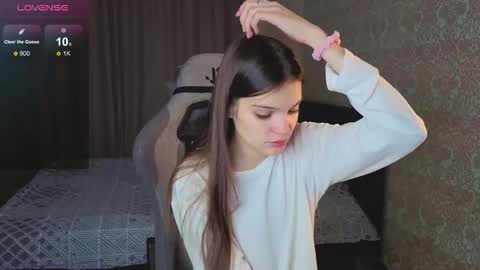 Merry online show from 11-07-25, 01:49