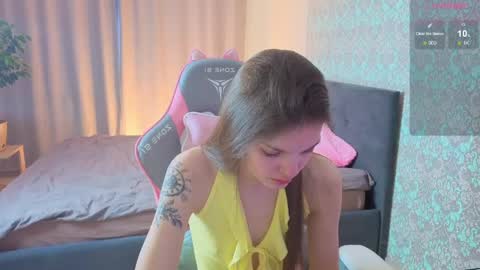 Merry online show from 04-04-26, 01:26