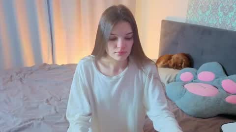 Snapshot of magic_shy chatting on 05-06-26, 01:47 Merry online show from 05-06-26, 01:47