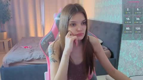 Snapshot of magic_shy chatting on 05-30-26, 01:46 Merry online show from 05-30-26, 01:46