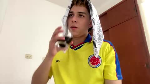 Tony Hoffa online show from 01-01-25, 06:27