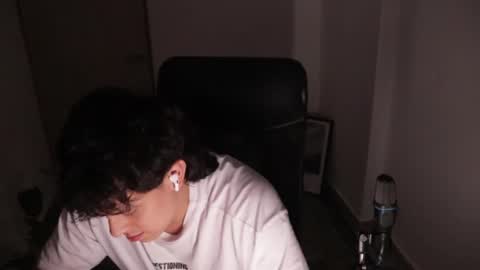 Snapshot of magic_tony chatting on 03-05-26, 01:12 Tony Hoffa online show from 03-05-26, 01:12