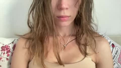 Snapshot of magicgirl50053 chatting on 06-28-26, 11:27 magicgirl50053 online show from 06-28-26, 11:27