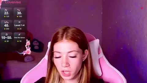 Snapshot of magicladyy chatting on 09-10-25, 06:41 Angel online show from 09-10-25, 06:41