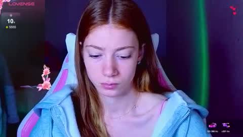 Snapshot of magicladyy chatting on 12-15-25, 07:40 Angel online show from 12-15-25, 07:40