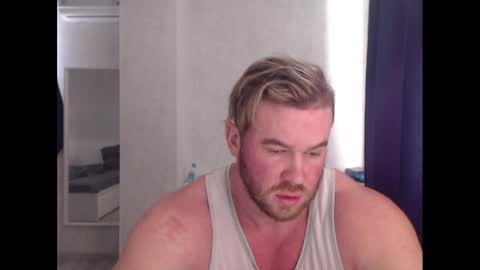 Snapshot of magicmax2017 chatting on 12-16-24, 10:29 magicmax2017 online show from 12-16-24, 10:29