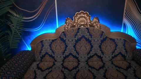 Emily online show from 11-04-25, 06:34