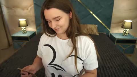 Emily online show from 07-15-26, 06:18