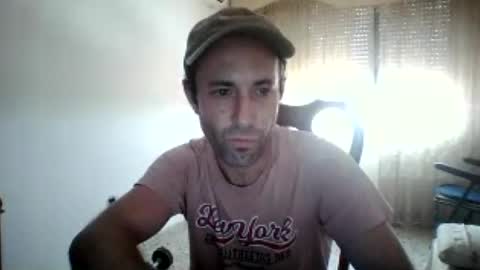 Snapshot of magnate1234 chatting on 08-06-26, 02:19 SpanishNestor online show from 08-06-26, 02:19