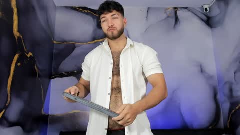 Snapshot of magnus_77 chatting on 12-19-24, 10:13 PRINCE online show from 12-19-24, 10:13