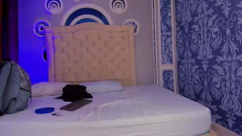 Magnus Alejo online show from 11-28-25, 11:24