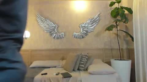 MAGNUS DAHL online show from 02-20-25, 11:53