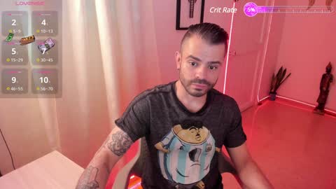 Snapshot of magnus_king chatting on 12-13-24, 02:32 online show from 12-13-24, 02:32