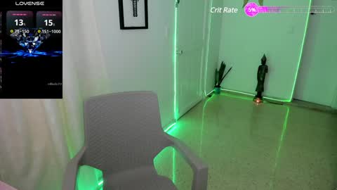 Snapshot of magnus_king chatting on 01-18-25, 12:46 online show from 01-18-25, 12:46