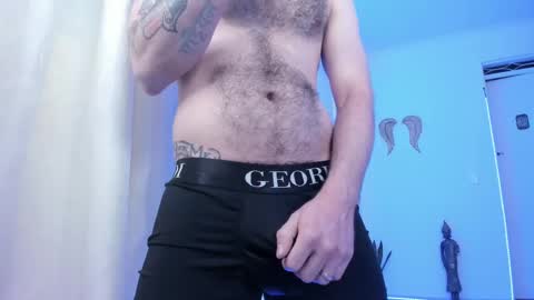 Snapshot of magnus_king chatting on 02-11-25, 04:55 online show from 02-11-25, 04:55