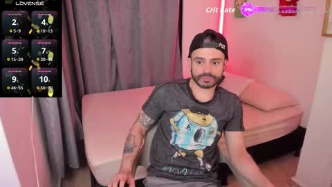 Snapshot of magnus_king chatting on 09-16-25, 01:06 online show from 09-16-25, 01:06