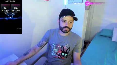 Snapshot of magnus_king chatting on 10-22-25, 02:34 online show from 10-22-25, 02:34