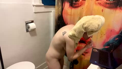 Maggie online show from 01-19-25, 03:29