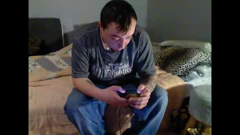 magru1973 online show from 11-28-25, 03:58