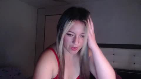 Snapshot of mahia_000 chatting on 11-26-25, 03:29 Mahia online show from 11-26-25, 03:29