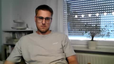 Snapshot of mahrcuhs chatting on 06-02-26, 03:14 mahrcuhs online show from 06-02-26, 03:14
