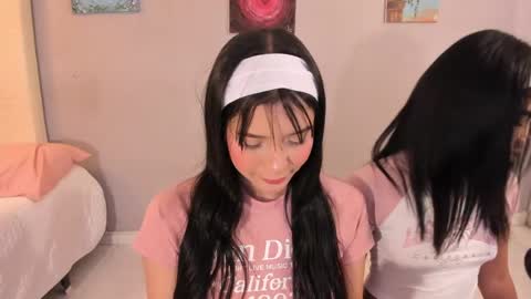 Maia online show from 04-17-26, 12:30