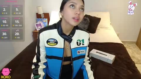    t  online show from 09-17-25, 01:51