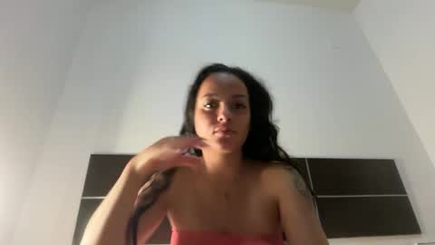 Maia  online show from 06-11-26, 08:18