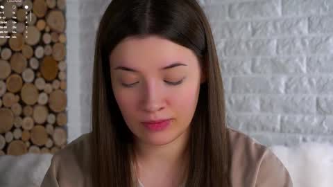 Snapshot of maidabuoy chatting on 10-31-25, 02:12 Lucy online show from 10-31-25, 02:12