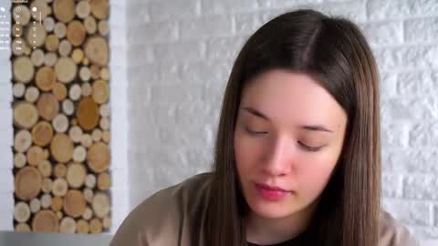 Snapshot of maidabuoy chatting on 11-06-25, 02:12 Lucy online show from 11-06-25, 02:12