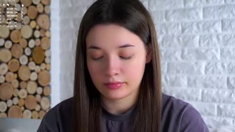 Snapshot of maidabuoy chatting on 11-14-25, 02:10 Lucy online show from 11-14-25, 02:10