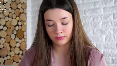 Lucy online show from 01-06-26, 02:04