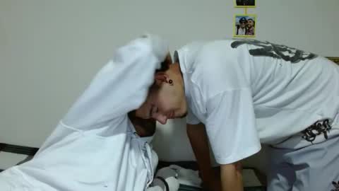 Snapshot of maiki_foxx chatting on 10-17-25, 03:20 Maiki online show from 10-17-25, 03:20